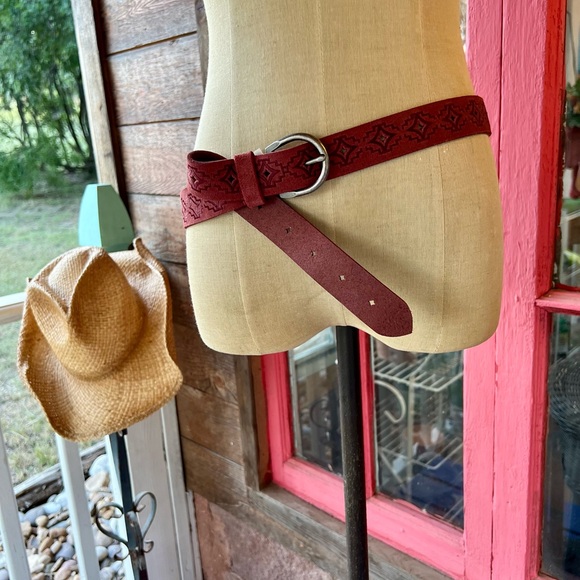Lucky Brand Red Women's Belt - Picture 2 of 4